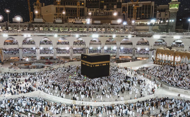 Affordable Umrah Package for a Family from Delhi